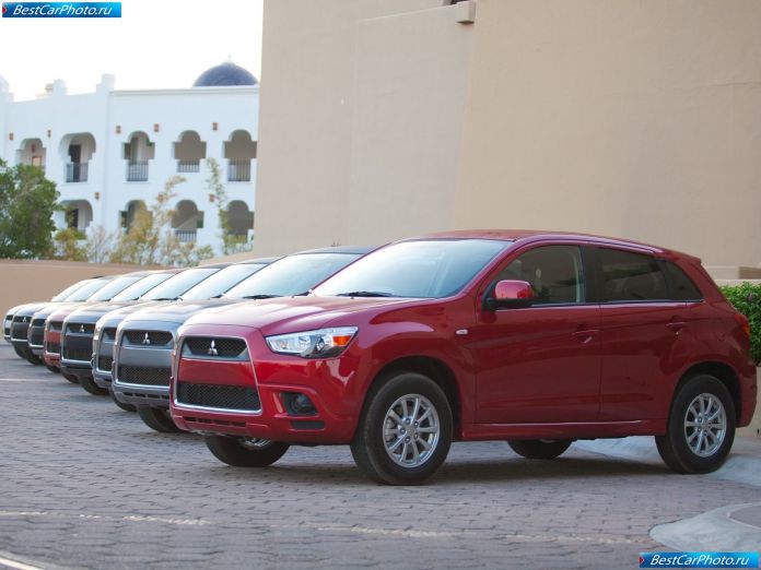2011 Mitsubishi Outlander Sport - фотография 30 из 92