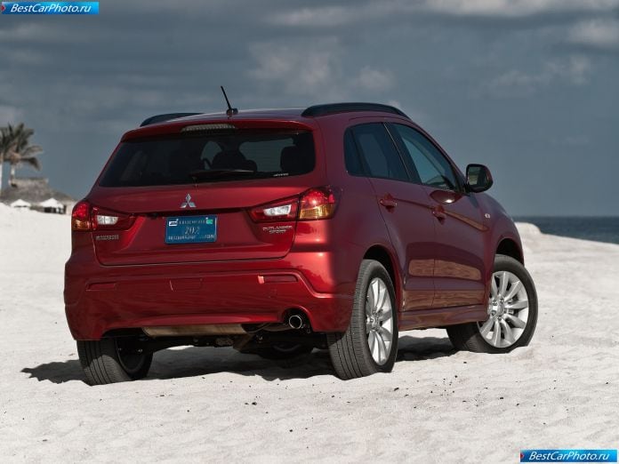 2011 Mitsubishi Outlander Sport - фотография 36 из 92