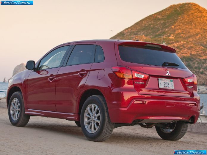 2011 Mitsubishi Outlander Sport - фотография 47 из 92