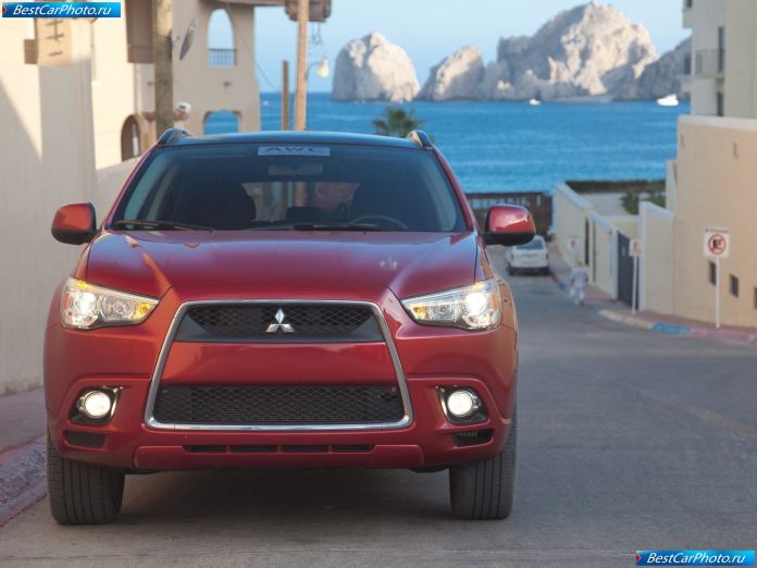 2011 Mitsubishi Outlander Sport - фотография 59 из 92