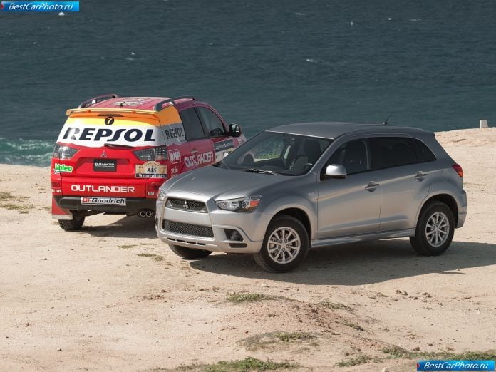 2011 Mitsubishi Outlander Sport - фотография 65 из 92