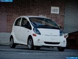 mitsubishi_2012-i-miev_us_version_1600x1200_009.jpg