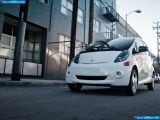 mitsubishi_2012-i-miev_us_version_1600x1200_011.jpg