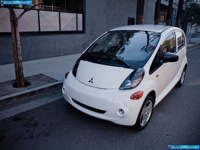 2012 Mitsubishi I-miev Us Version - фотография 12 из 53