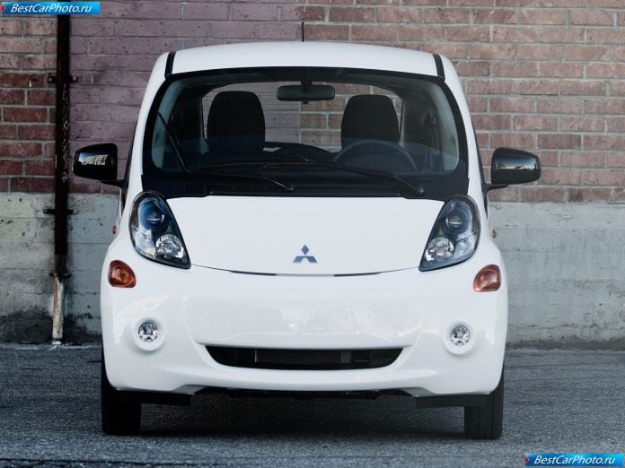 2012 Mitsubishi I-miev Us Version - фотография 38 из 53