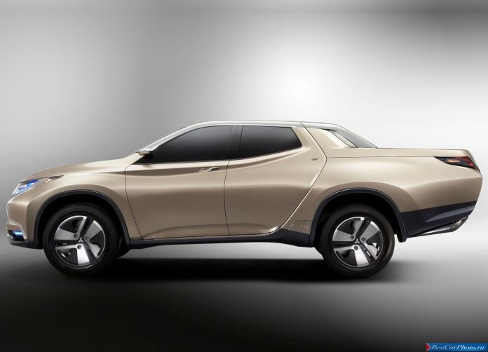 2013 Mitsubishi GR-Hev Concept - фотография 8 из 26