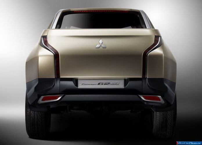 2013 Mitsubishi GR-Hev Concept - фотография 16 из 26