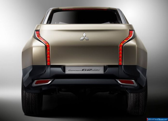 2013 Mitsubishi GR-Hev Concept - фотография 17 из 26