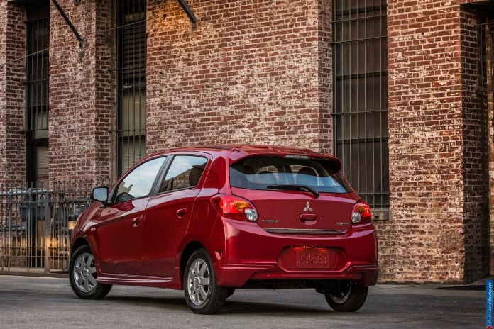 2014 Mitsubishi Mirage - фотография 2 из 25