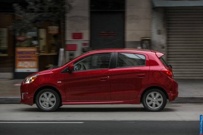 2014 Mitsubishi Mirage - фотография 4 из 25