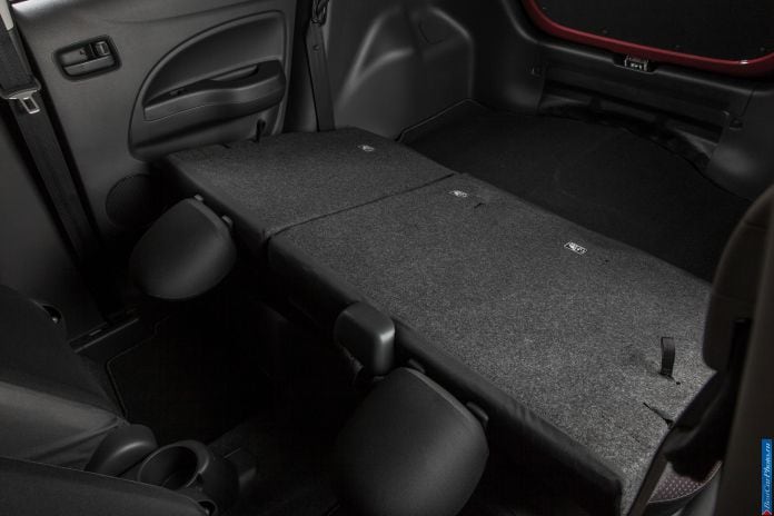 2014 Mitsubishi Mirage - фотография 19 из 25