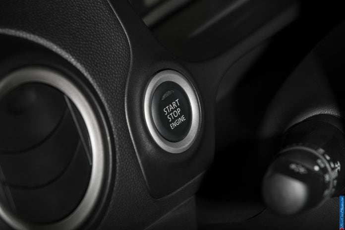 2014 Mitsubishi Mirage - фотография 24 из 25