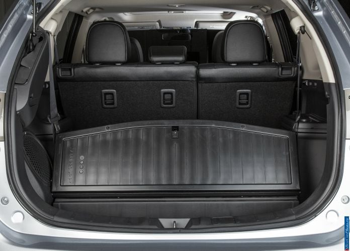 2014 Mitsubishi Outlander US-version - фотография 87 из 128