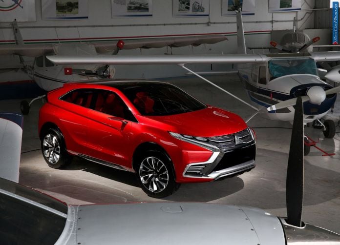 2014 Mitsubishi XR-PHEV Concept - фотография 24 из 67