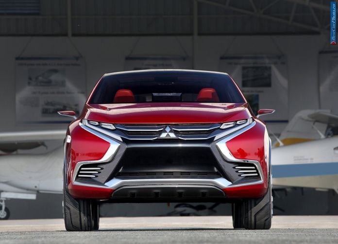 2014 Mitsubishi XR-PHEV Concept - фотография 41 из 67