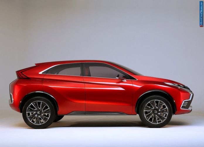 2014 Mitsubishi XR-PHEV Concept - фотография 44 из 67