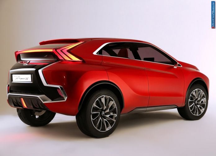 2014 Mitsubishi XR-PHEV Concept - фотография 46 из 67