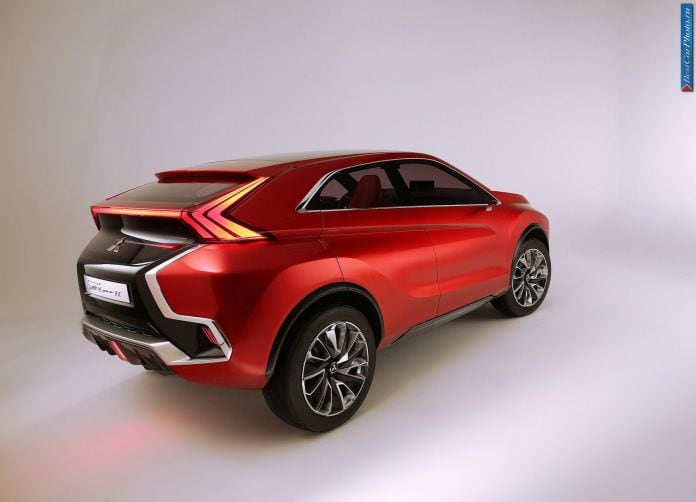 2014 Mitsubishi XR-PHEV Concept - фотография 49 из 67