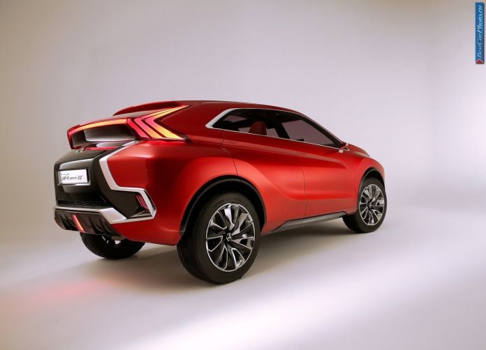 2014 Mitsubishi XR-PHEV Concept - фотография 50 из 67