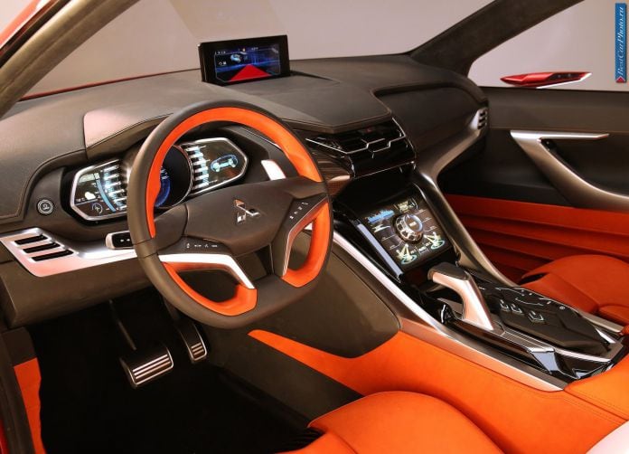 2014 Mitsubishi XR-PHEV Concept - фотография 55 из 67
