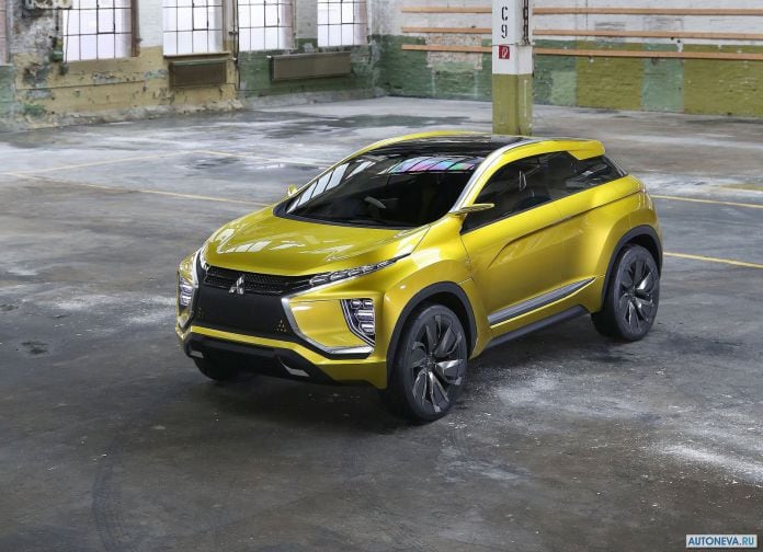 2015 Mitsubishi EX Concept - фотография 4 из 47