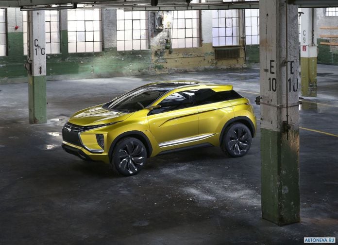 2015 Mitsubishi EX Concept - фотография 5 из 47
