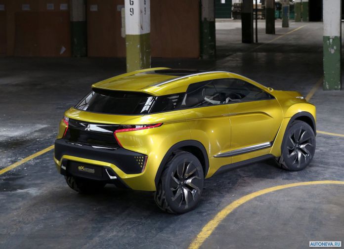 2015 Mitsubishi EX Concept - фотография 14 из 47