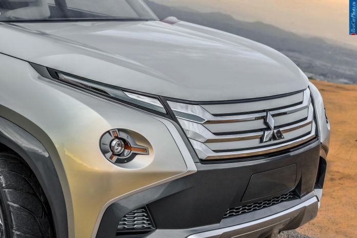 2015 Mitsubishi GC-Phev Concept - фотография 16 из 20