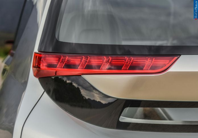 2015 Mitsubishi GC-Phev Concept - фотография 17 из 20