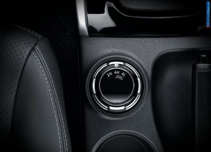 2015 Mitsubishi L200 - фотография 15 из 16