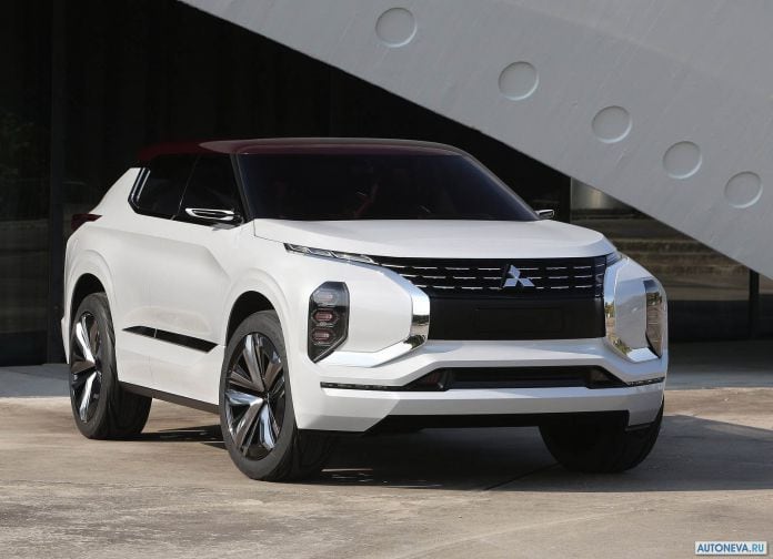 2016 Mitsubishi GT PHEV Concept - фотография 7 из 46