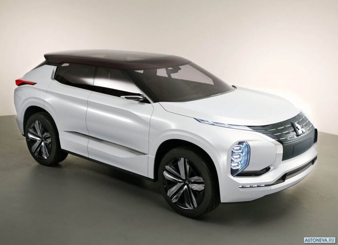 2016 Mitsubishi GT PHEV Concept - фотография 29 из 46