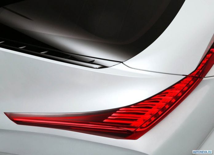 2016 Mitsubishi GT PHEV Concept - фотография 41 из 46