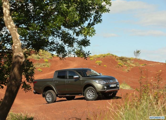 2016 Mitsubishi L200 - фотография 25 из 131