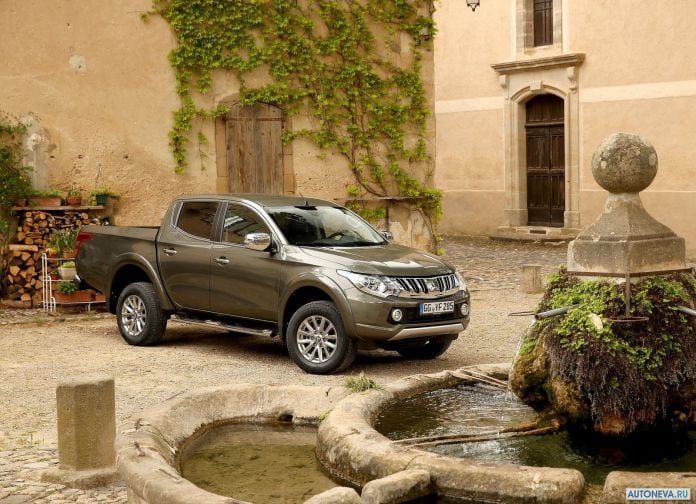 2016 Mitsubishi L200 - фотография 29 из 131