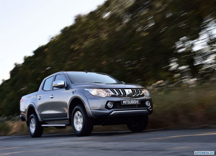 2016 Mitsubishi L200 - фотография 38 из 131