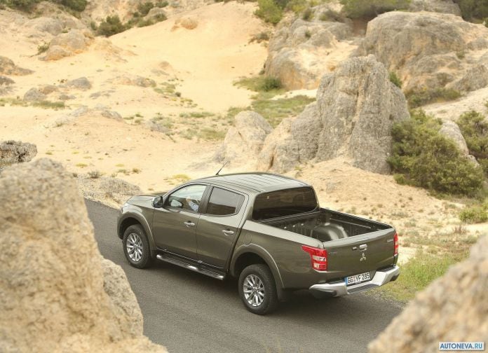 2016 Mitsubishi L200 - фотография 75 из 131