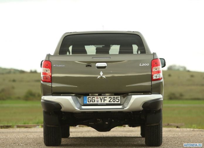 2016 Mitsubishi L200 - фотография 85 из 131