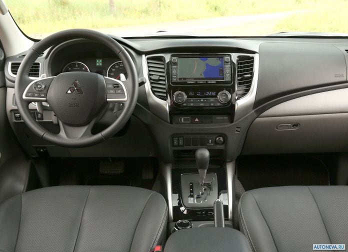 2016 Mitsubishi L200 - фотография 95 из 131