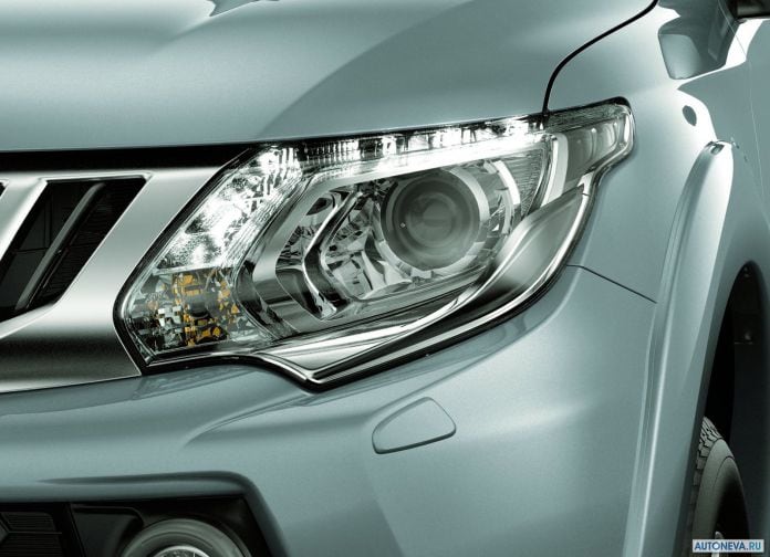 2016 Mitsubishi L200 - фотография 115 из 131