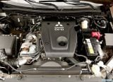 mitsubishi_2016_l200_123.jpg