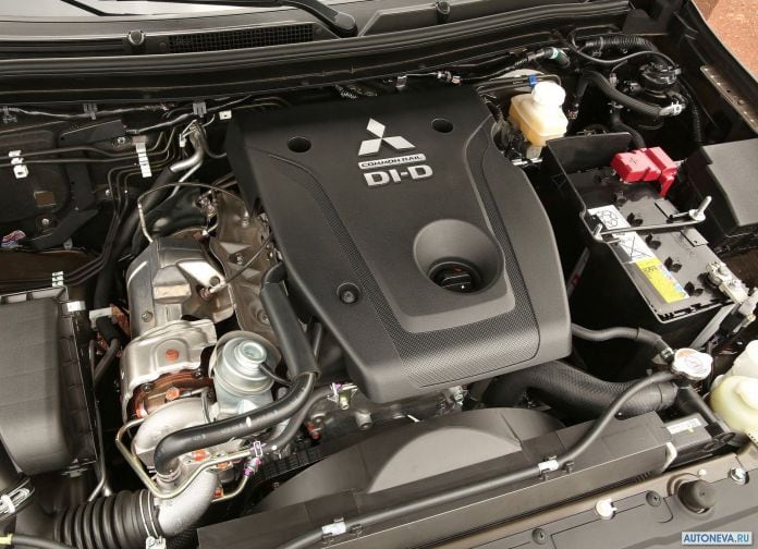 2016 Mitsubishi L200 - фотография 124 из 131
