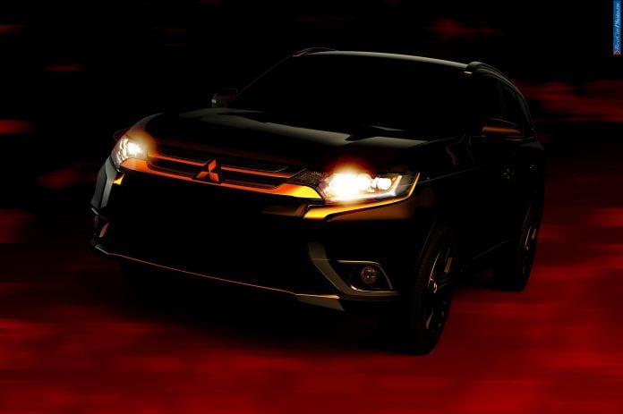 2016 Mitsubishi Outlander - фотография 37 из 43