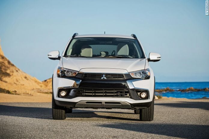 2016 Mitsubishi Outlander Sport - фотография 4 из 78