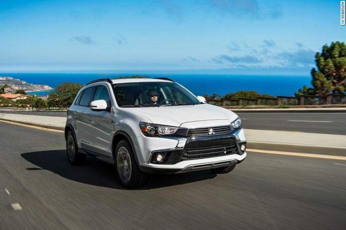 2016 Mitsubishi Outlander Sport - фотография 5 из 78