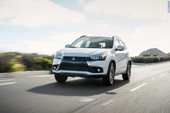 2016 Mitsubishi Outlander Sport - фотография 13 из 78