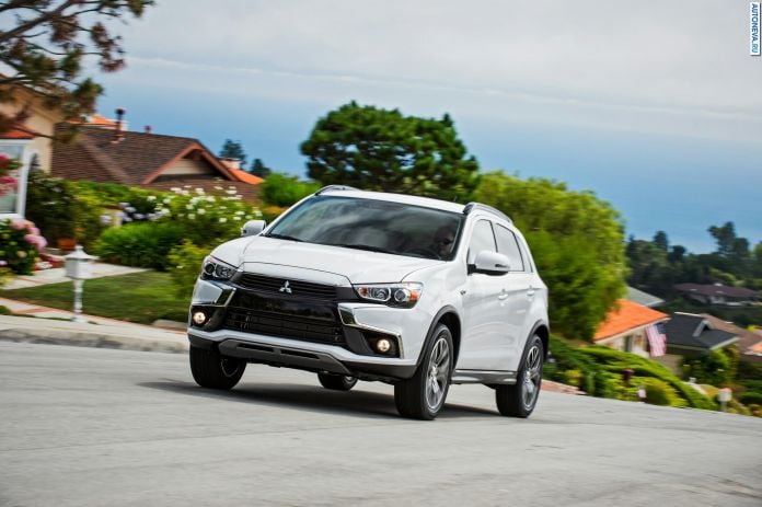 2016 Mitsubishi Outlander Sport - фотография 22 из 78