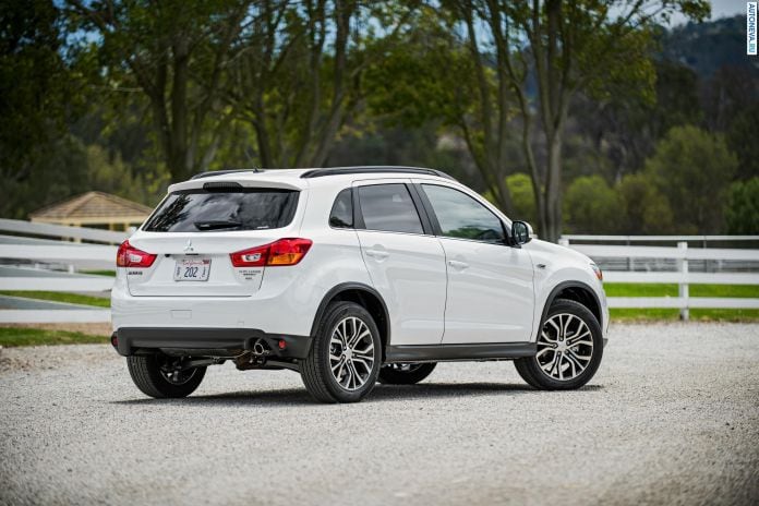 2016 Mitsubishi Outlander Sport - фотография 27 из 78