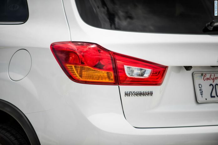 2016 Mitsubishi Outlander Sport - фотография 39 из 78