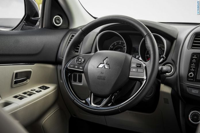 2016 Mitsubishi Outlander Sport - фотография 59 из 78